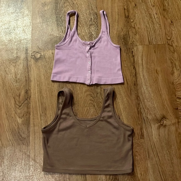 Ribbed tank top - Picture 2 of 3